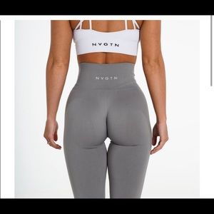 NVGTN seamless solid leggings. NEW